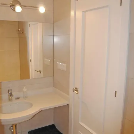 Appartamento Recently Refurbished With Sea Views.
